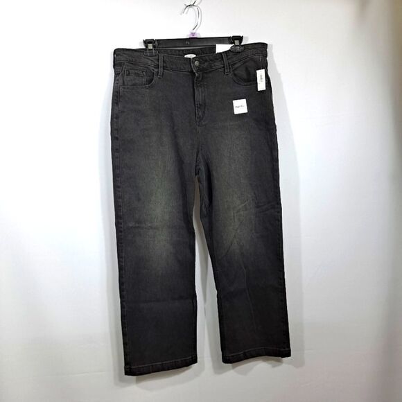 Old Navy Ladies High Rise Jeans NWT - Picture 1 of 9